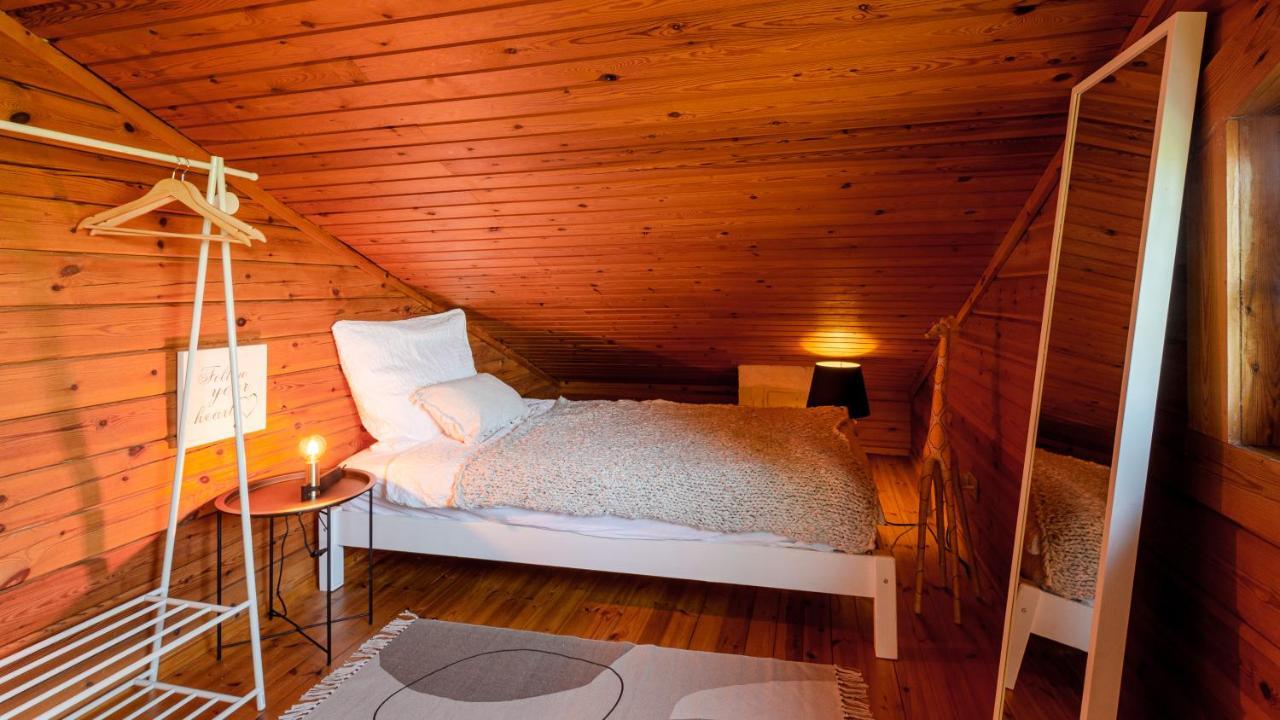 Blockhaus Eifelsteig W/ Kamin Garten & Feuerstelle Berndorf  ภายนอก รูปภาพ